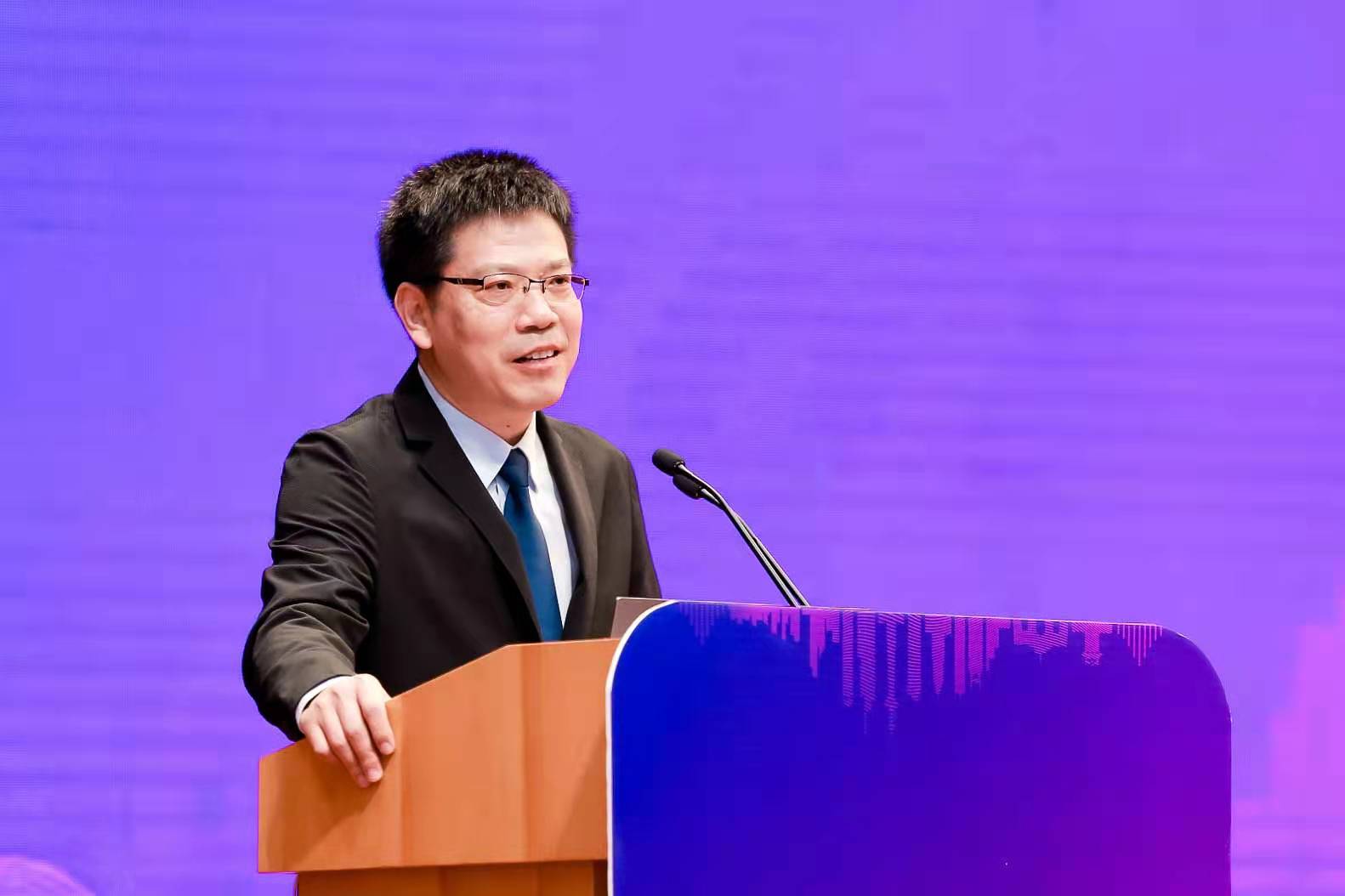 “2020新型智库治理暨思想理论传播论坛”举办
