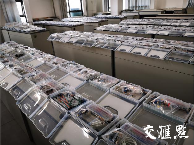 214份实验套件 214份实验套件