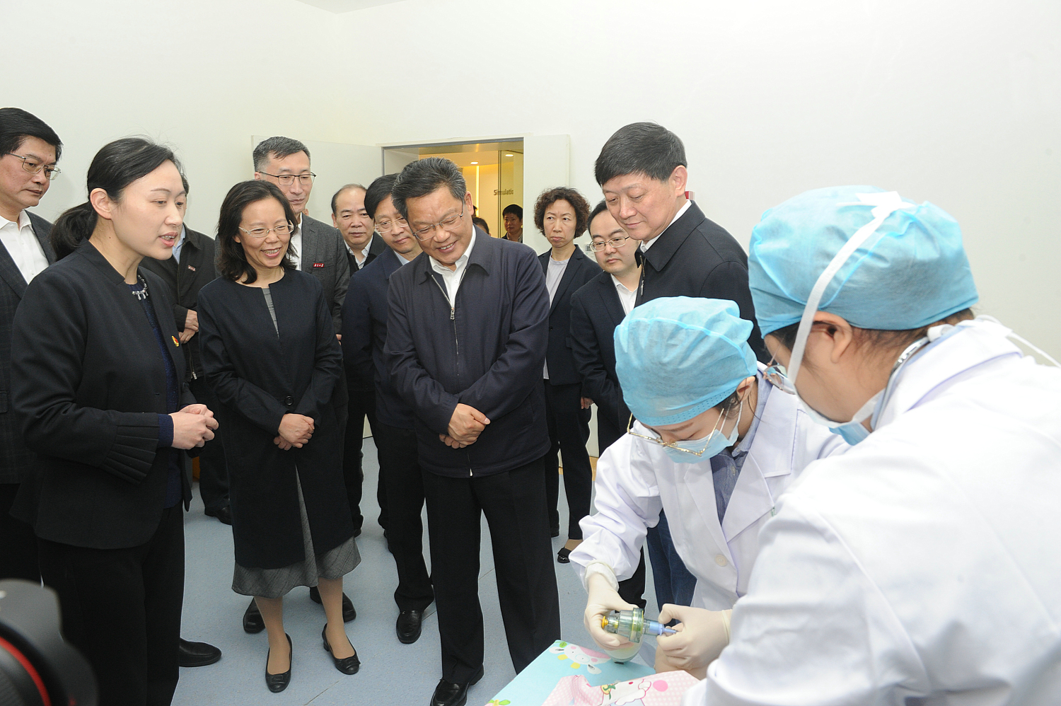 慰问青年教师团队